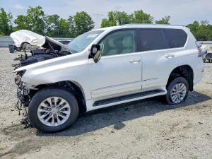 Lexus GX 4.6L 8 2015