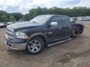 RAM 1500 LARAMIE 5.7L 8 2017