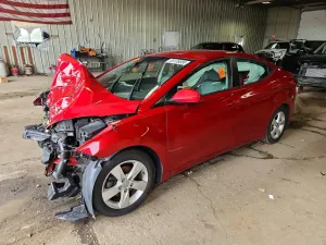 Hyundai Elantra 1.8L 4 2013