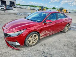 Hyundai Elantra 2.0L 4 2021