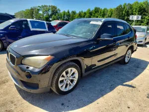 BMW X1 2.0L 4 2014