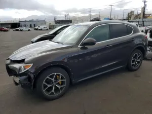 Alfa Romeo Stelvio 2.0L 4 2018