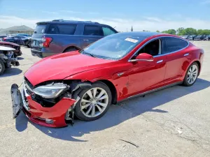 Tesla Model S 2014