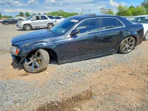 Chrysler 300 6.4L 8 2012