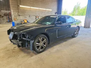 Dodge Charger 5.7L 8 2013