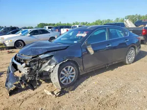 Nissan Altima 2.5L 4 2015