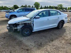 Volkswagen Jetta 1.4L 4 2017