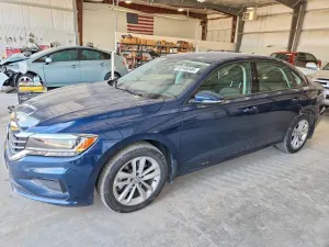 Volkswagen Passat 2.0L 4 2021