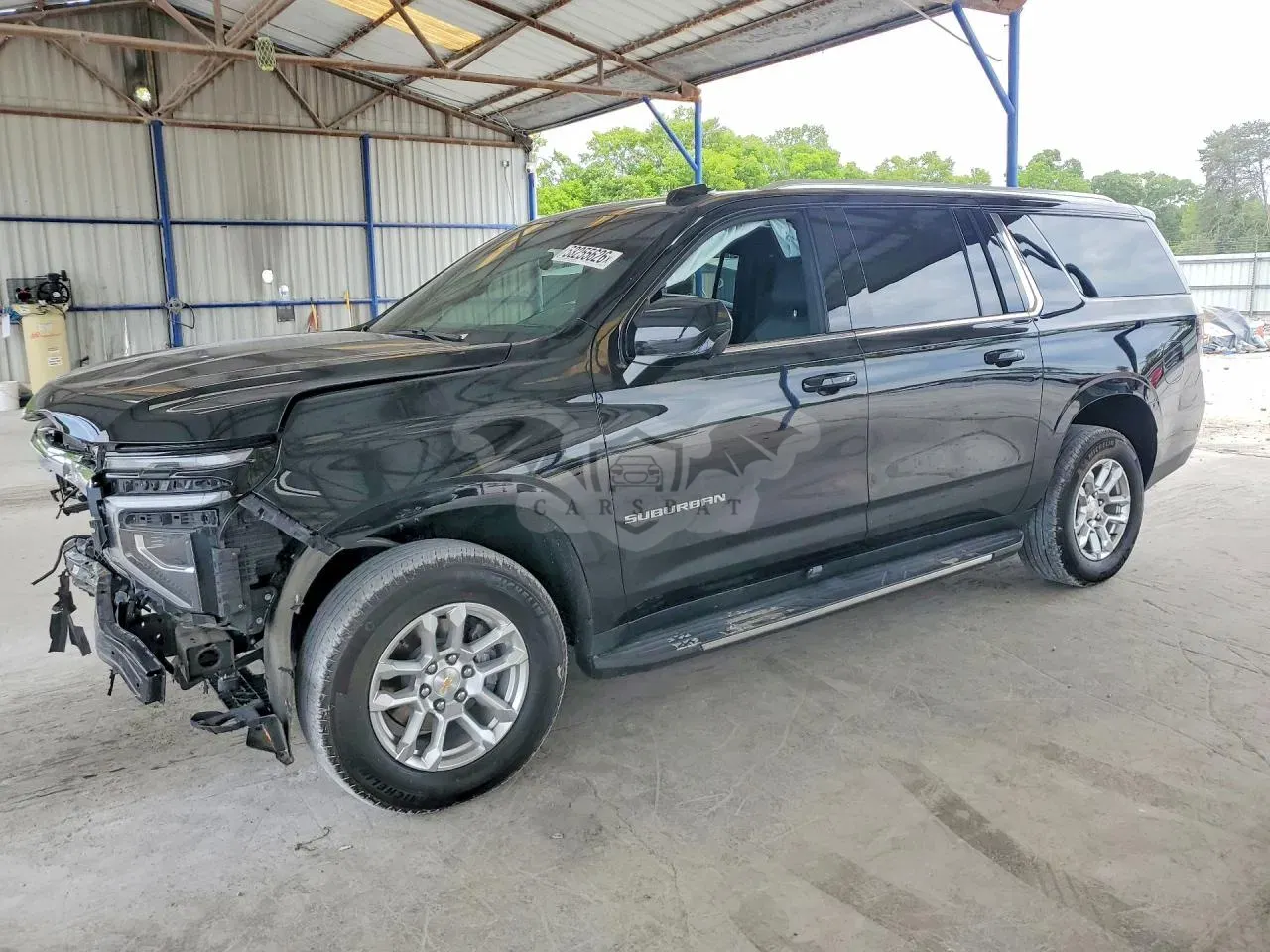 Chevrolet Suburban 5.3L 8 2025