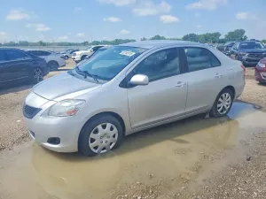 Toyota Yaris 1.5L 4 2012
