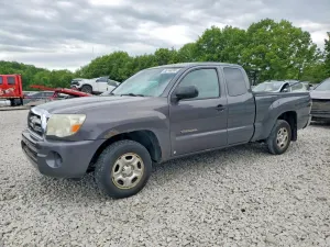 Toyota Tacoma 2.7L 4 2010