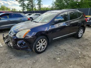 Nissan Rogue 2.5L 4 2012