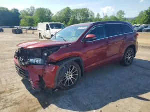 Toyota Highlander 3.5L 6 2018