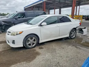 Toyota Corolla 1.8L 4 2011