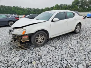 Dodge Avenger 2.4L 4 2012
