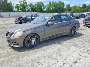Mercedes-Benz E 3.5L 6 2010