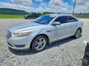 Ford Taurus 3.5L 6 2013