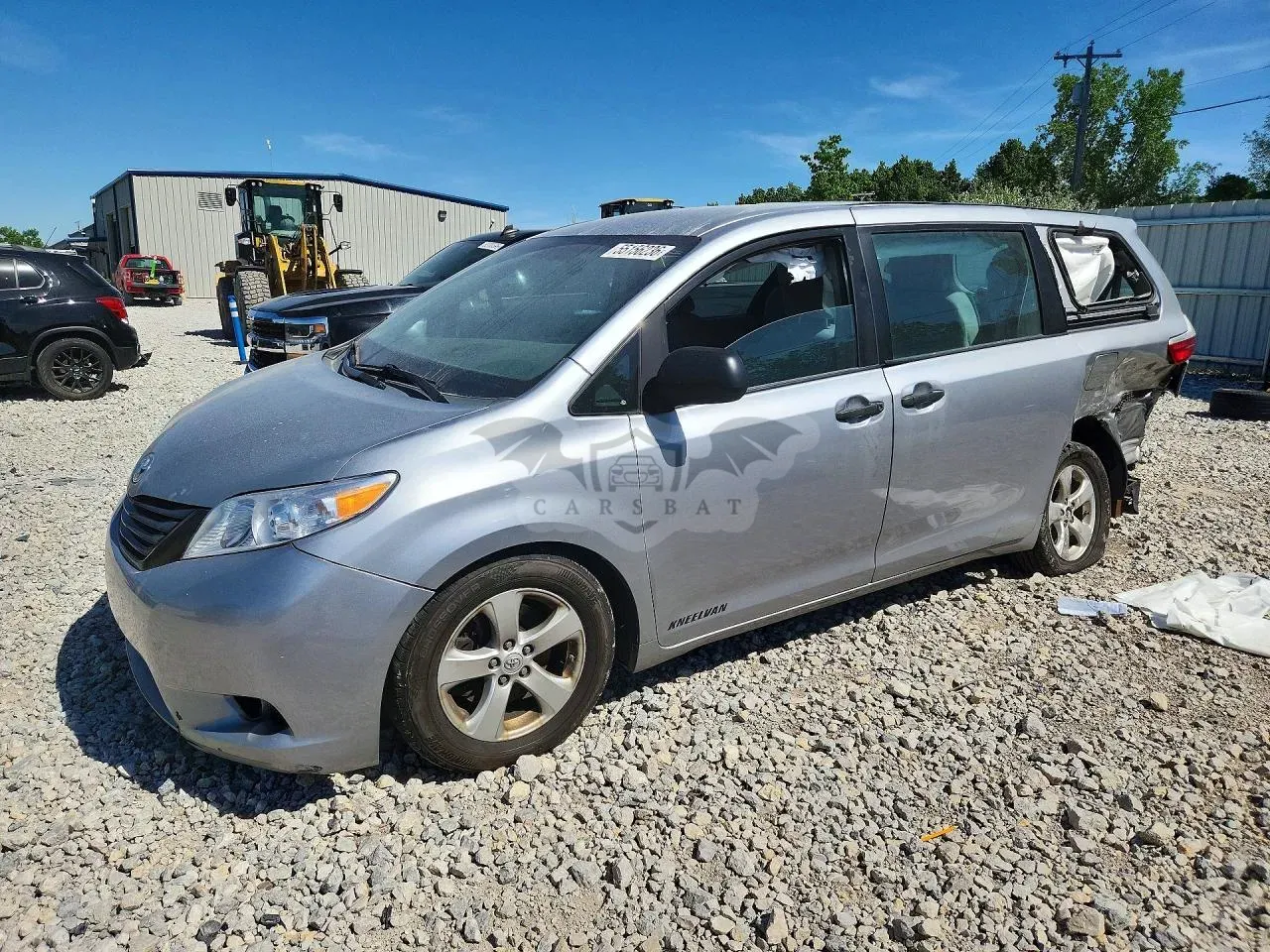 Toyota Sienna 3.5L 6 2016