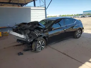 Nissan Altima 2.5L 4 2021