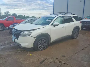 Nissan Pathfinder 3.5L 6 2023
