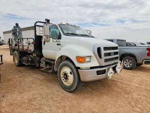 Ford F750 6.7L 6 2011