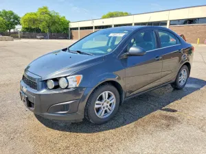 Chevrolet Aveo (Sonic) 1.4L 4 2016