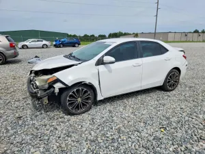 Toyota Corolla 1.8L 4 2015
