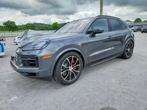 Porsche Cayenne 4.0L 8 2024