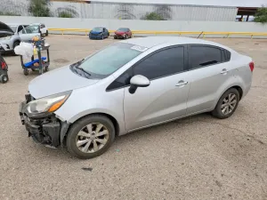 Kia Rio 1.6L 4 2013