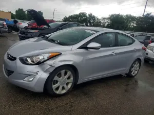 Hyundai Elantra 1.8L 4 2013