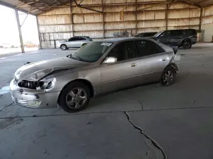 Lexus ES 3.0L 6 1999