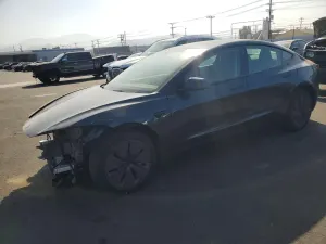 Tesla Model 3 2025