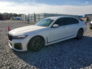 BMW 7 Series 4.4L 8 2021