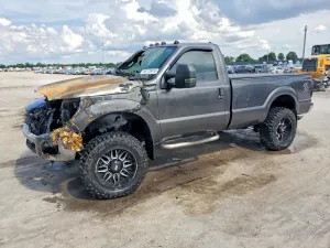 Ford F-250 6.2L 8 2016