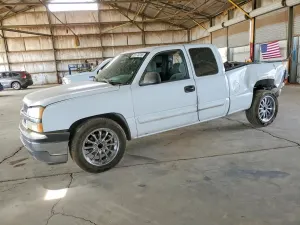Chevrolet Silverado 1500 4.8L 8 2005