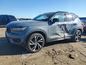 Volvo XC40 2.0L 4 2022