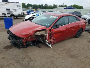 Hyundai Elantra 2.0L 4 2021