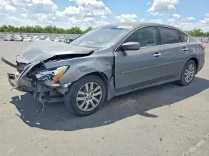 Nissan Altima 2.5L 4 2015