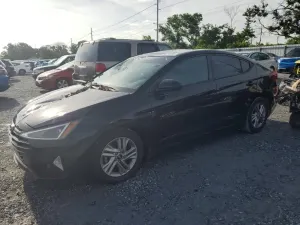 Hyundai Elantra 2.0L 4 2019