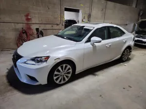 Lexus IS 2.5L 6 2015