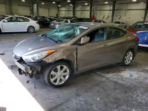 Hyundai Elantra 1.8L 4 2013