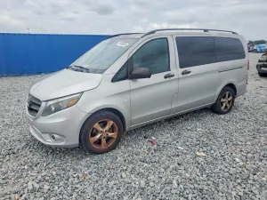 Mercedes-Benz Metris 2.0L 4 2016