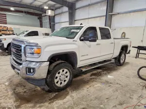GMC Sierra 6.6L 8 2015