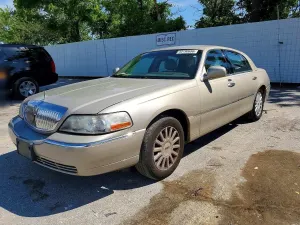 Lincoln Town Car 4.6L 8 2005