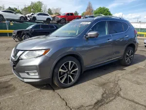 Nissan Rogue 2.5L 4 2020