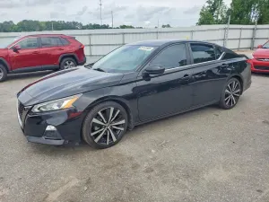 Nissan Altima 2.5L 4 2020