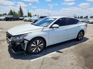 Nissan Altima 2.5L 4 2022