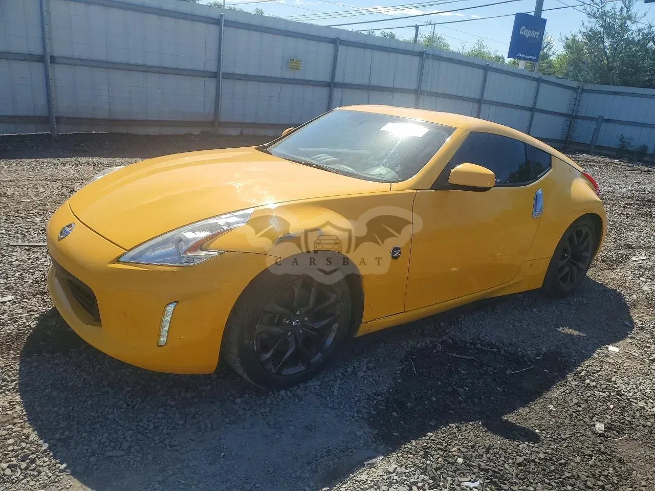 Nissan 370z 3.7L 6 2017