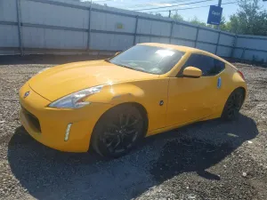 Nissan 370z 3.7L 6 2017