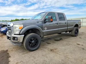 Ford F-350 6.7L 8 2014